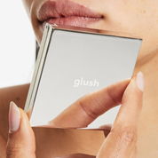 Le Miroir Glush